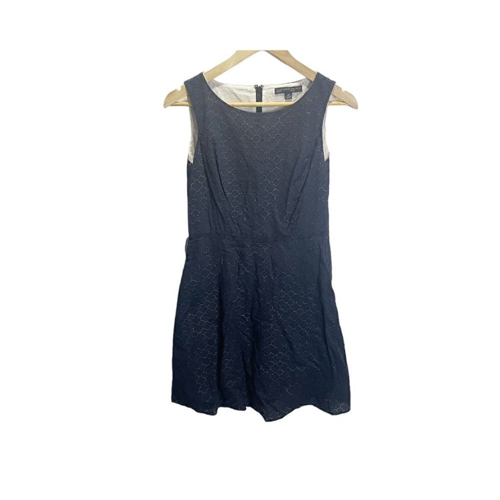 Brooks Brothers 346 Womens Sz 4P Navy‎ Blue Eyelet Sleeveless Dress A-line
